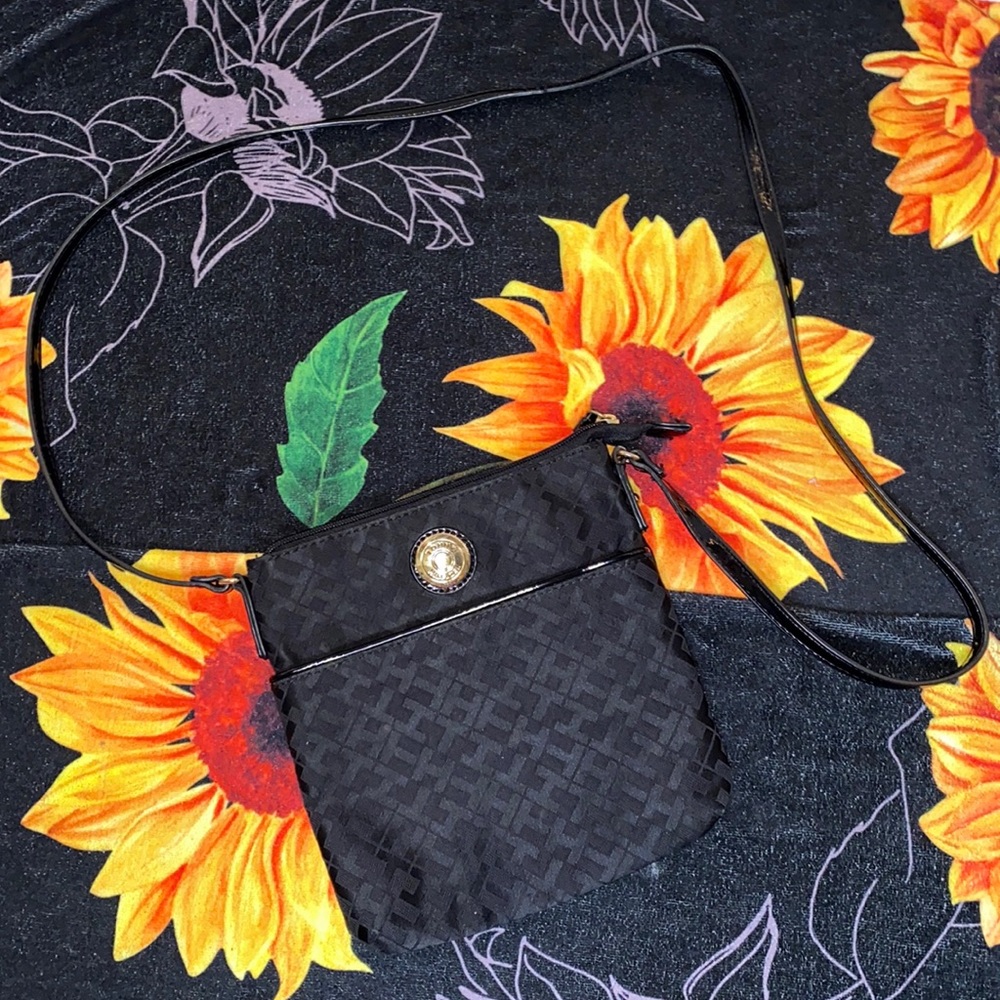Tommy Hilfiger Cross-body Purse